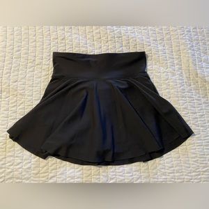 Girls XL (14-16) Old Navy black athletic skort